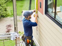 How To Choose The Right Materials for Your Siding Installation in 'Pelican Marsh, FL